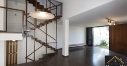 למכירה בהרצליה ב' קוטג' דו משפחתי 6 חדרים למכירה בהרצליה ב' קוטג' דו משפחתי 6 חדרים